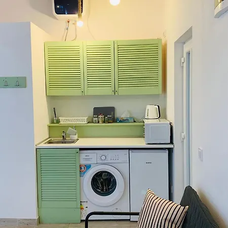 아파트 Amos Homes -scarlatescu 27-29