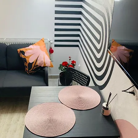 Amos Homes -scarlatescu 27-29 * Bucharest
