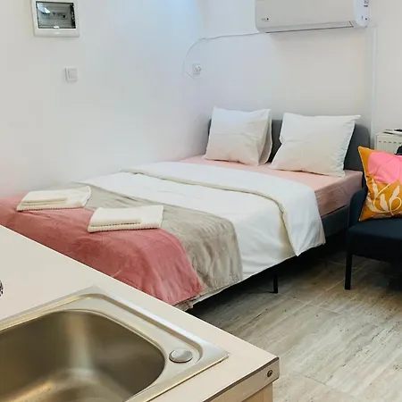 Amos Homes -scarlatescu 27-29 Апартаменты