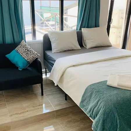 Amos Homes -scarlatescu 27-29 *