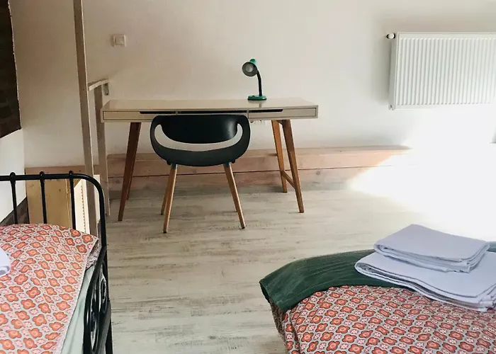 Amos Homes -scarlatescu 27-29 Апартаменти *