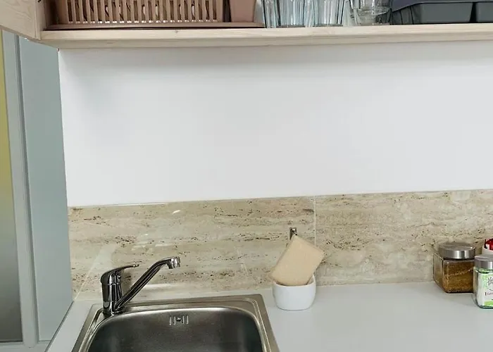 Amos Homes -scarlatescu 27-29 *