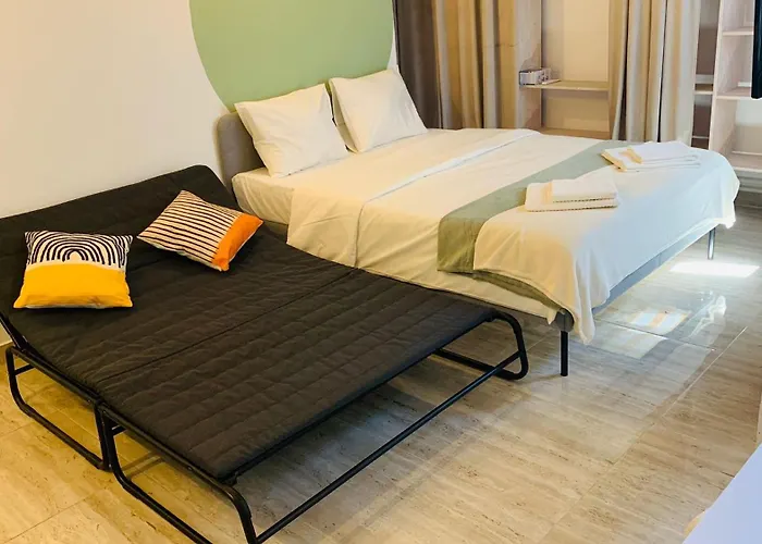 Amos Homes -scarlatescu 27-29