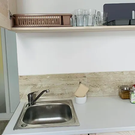 Amos Homes -scarlatescu 27-29 *