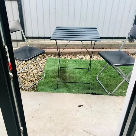 Amos Homes -scarlatescu 27-29